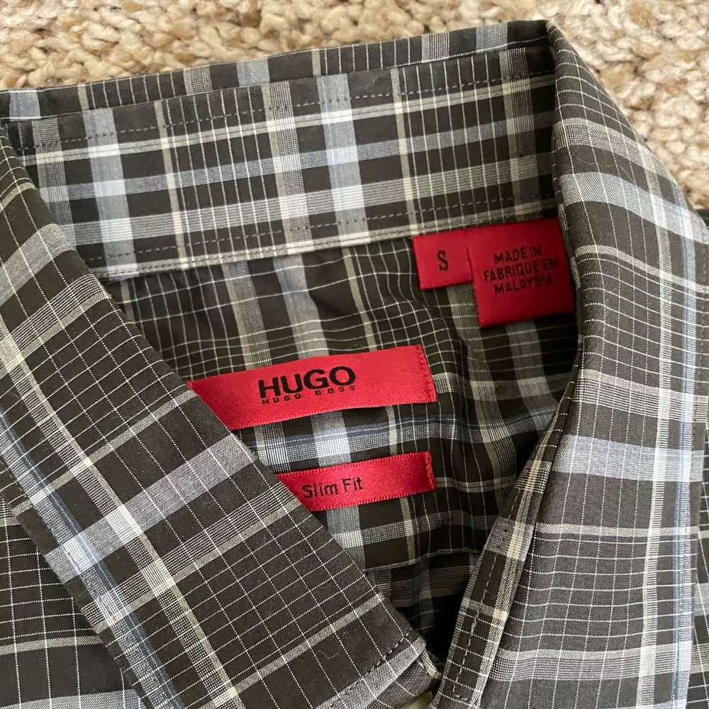 Hugo Boss Men's Shirt - Picture 2 of 3